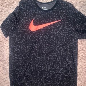 Nike T-shirt